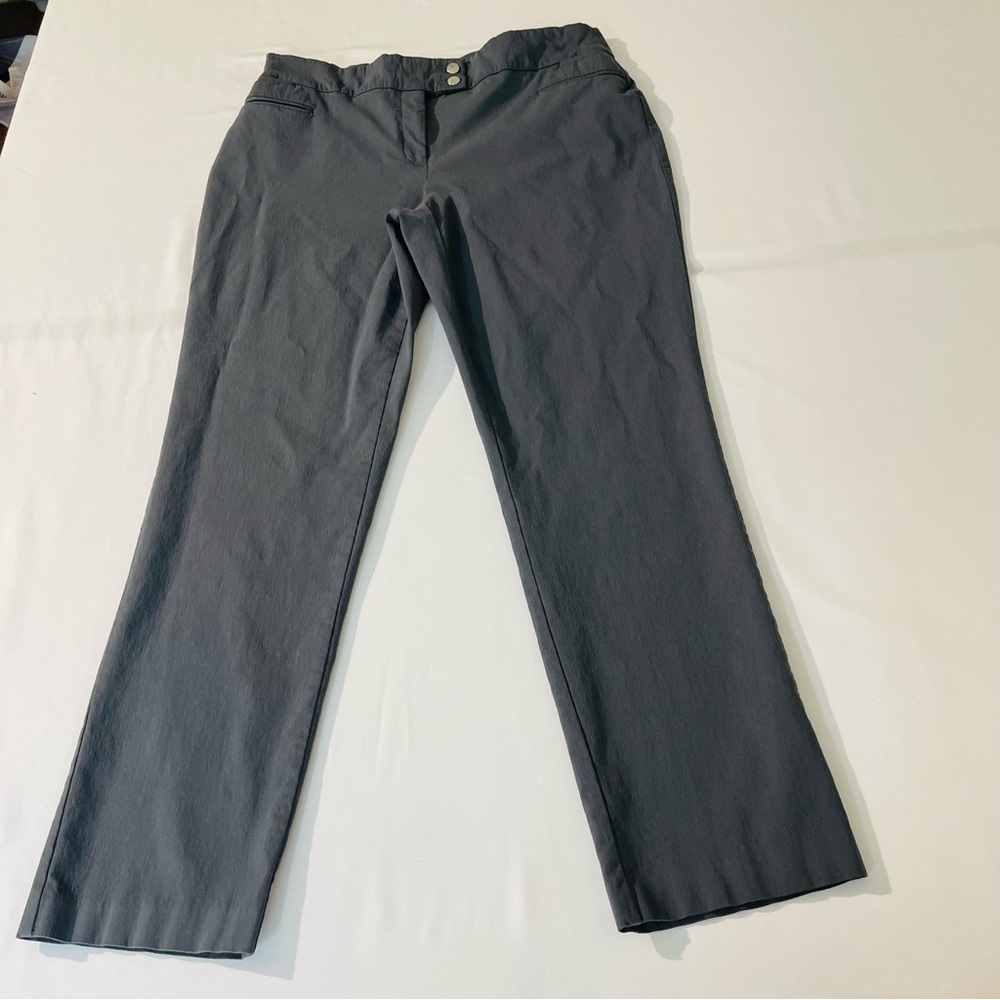 Style & Co, women’s pants, size 16 , stretchy, good condition, preowned